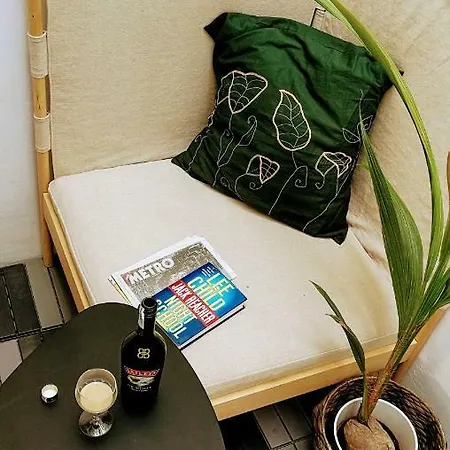 Collblanc Metro Apartment *