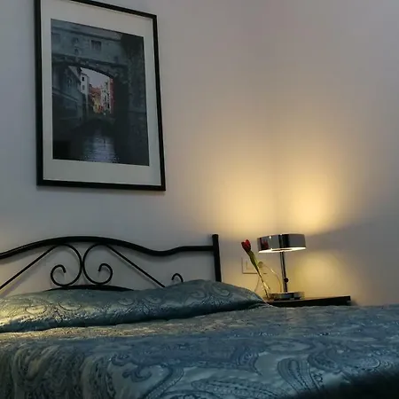 Collblanc Metro Apartment *