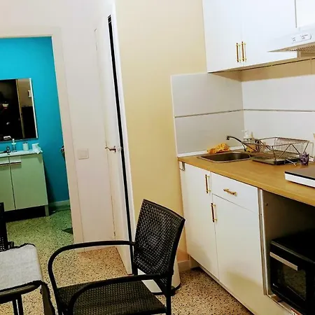 Collblanc Metro Apartment